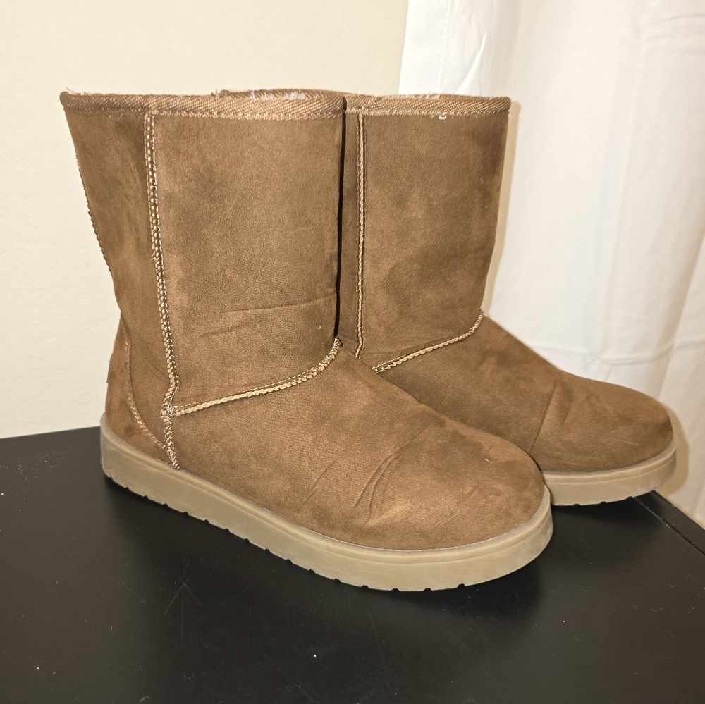 Womens Brown Boots Size 8
